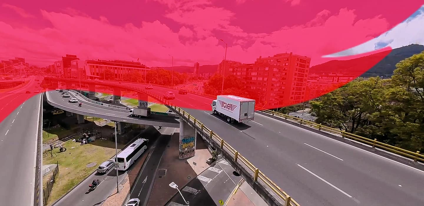 Reduce costos operativos, mejora tiempos de entrega